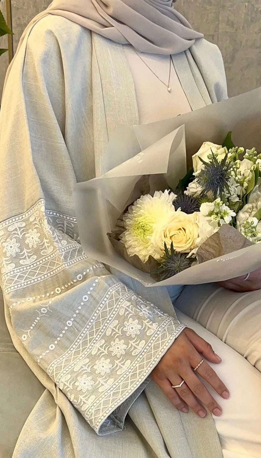 LIGHT BEIGE ABAYA WITH WHITE EMBROIDERY - ELIZAH